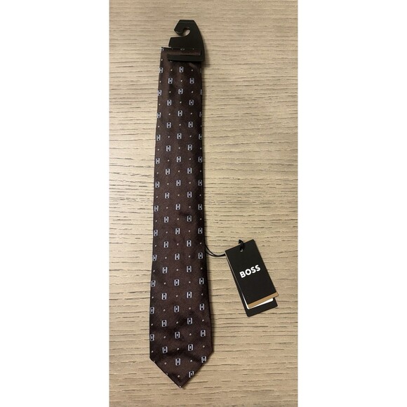 Hugo Boss Other - HUGO BOSS SILK TIE WITH MICRO PATTERN. MADE IN ITALY . NEW !